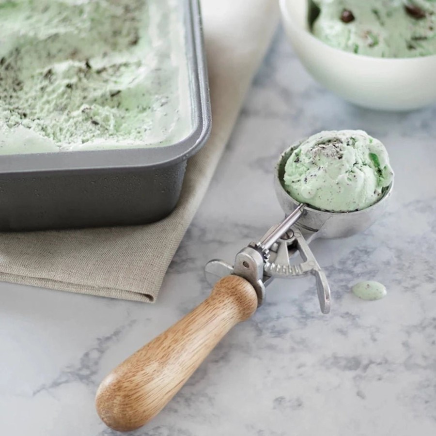 Home & Lifestyle Fox Run Brands Kitchen | Vintage Trigger Ice Cream Scoop